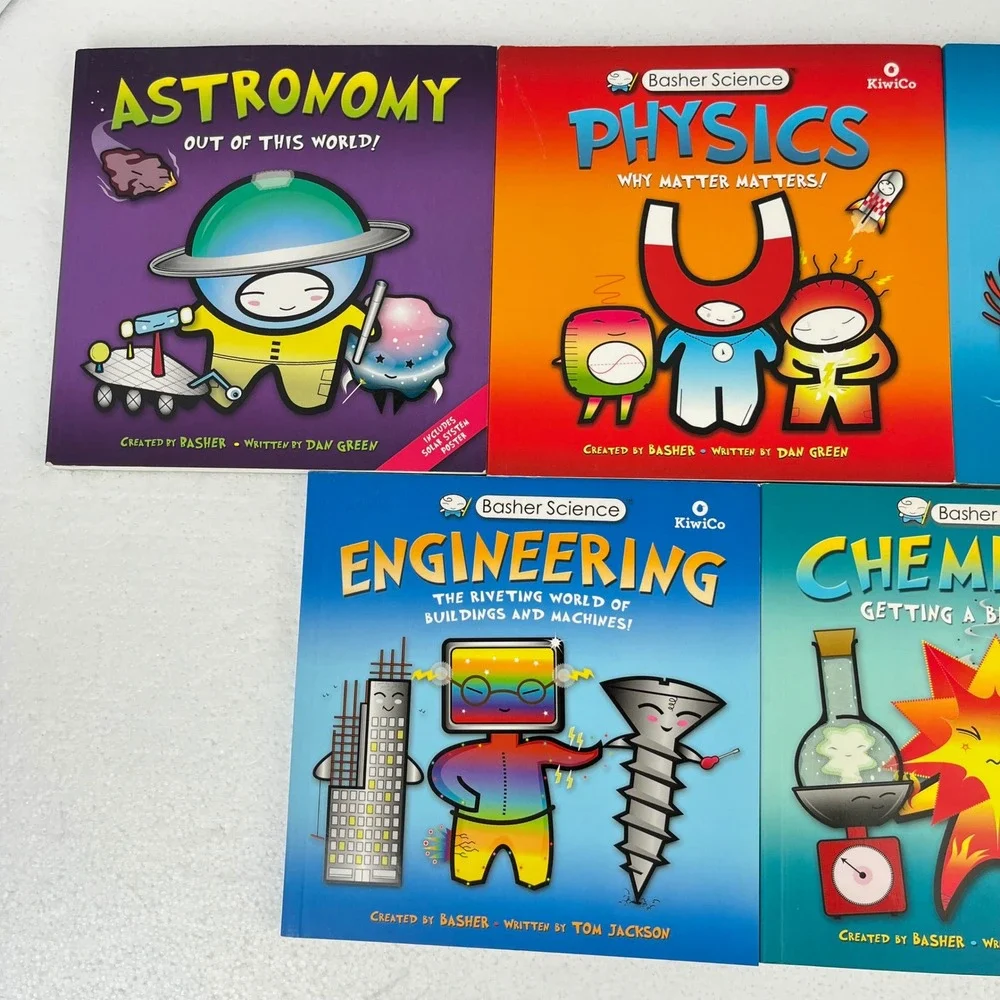 Basher Science STEM Book Set‎ Astronomy Physics Oceans Engineering Chemistry 5pk